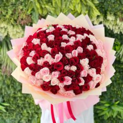 100 valentine roses Nairobi, Luxury roses bouquet Kenya, Premium roses bouquet Nairobi, 100 roses valentine bouquet, Valentine flower delivery Nairobi